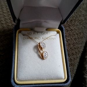 10kt Gold Diamond Accent Sunglasses necklace